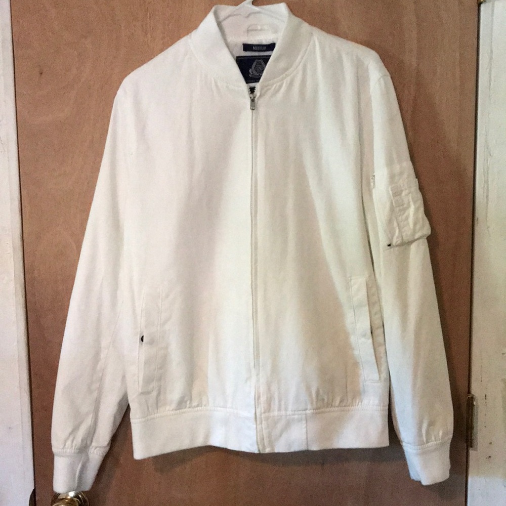 Men’s Macy’s American Rag White Bomber Jac…